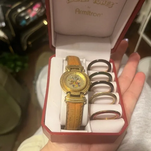 Armitron Looney Tunes Gold Watch with Interchangeable Bands - Picture 1 of 7